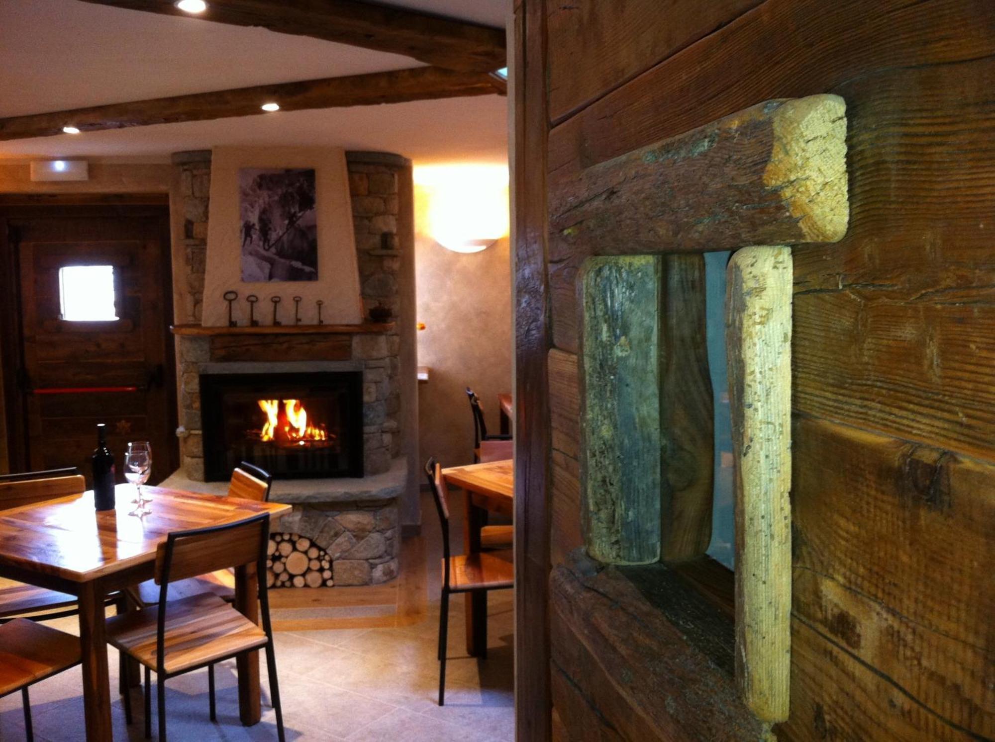 Alpe Rebelle Bed & Breakfast Bionaz Eksteriør bilde