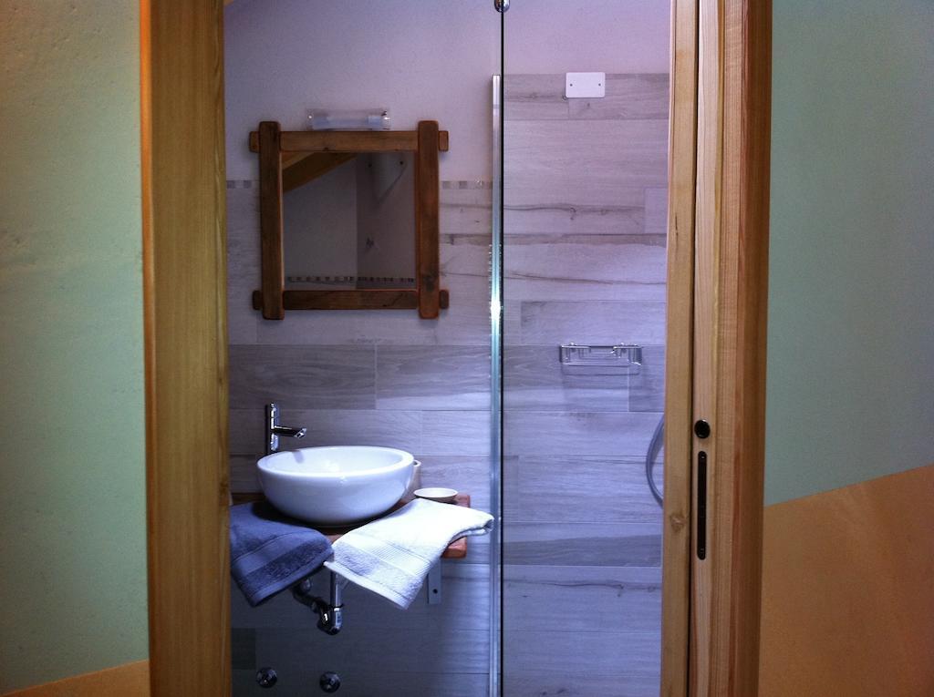 Alpe Rebelle Bed & Breakfast Bionaz Rom bilde